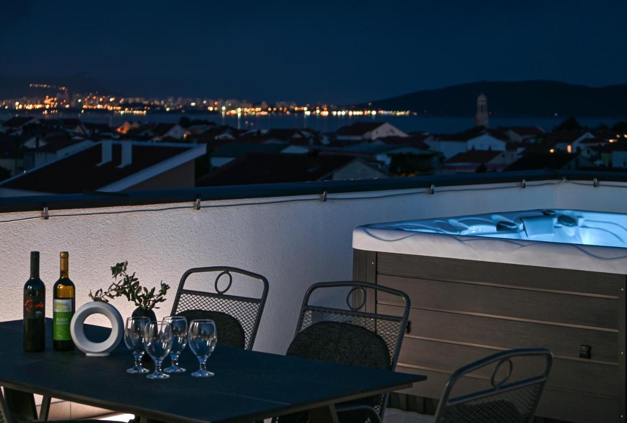 Rooftop New Castel 2023 Каштела Экстерьер фото